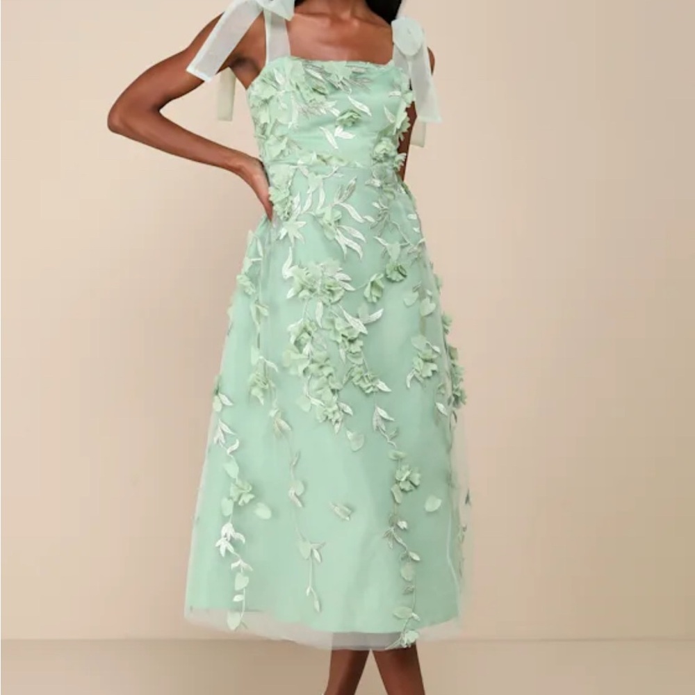 Lulu's Mint Green Dress with Floral Details